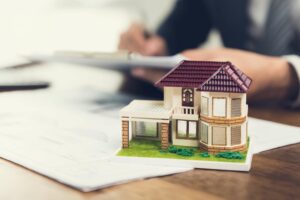 RINUNCIA ABDICATIVA ALLA PROPRIETÀ IMMOBILIARE